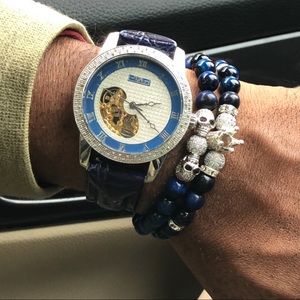 Men’s blue skull/ball bracelet